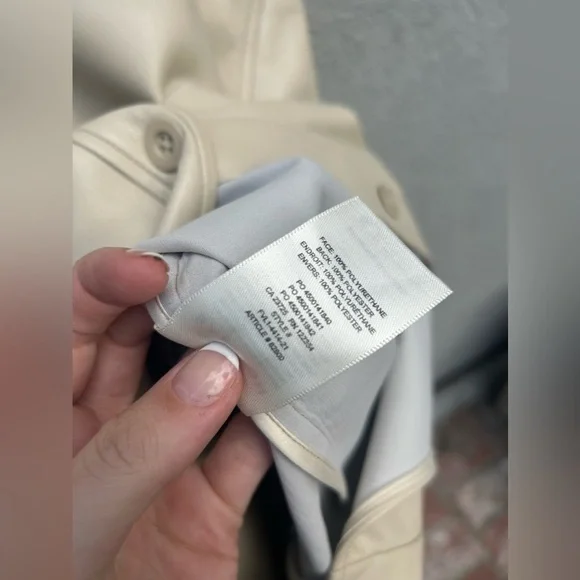 Aritzia Babaton Frances Button-Up in Sand White - Picture 8 of 12